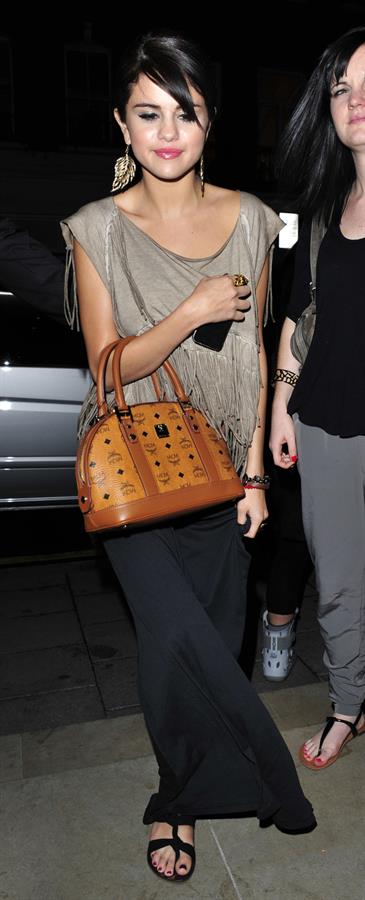 Selena Gomez enjoys a night out at Nobu restaurant in London on July 5, 2011