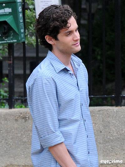 Penn Badgley