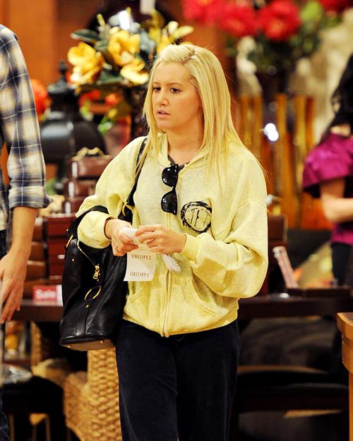 Ashley Tisdale
