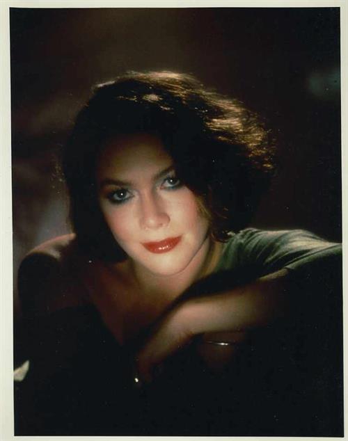Kathleen Turner