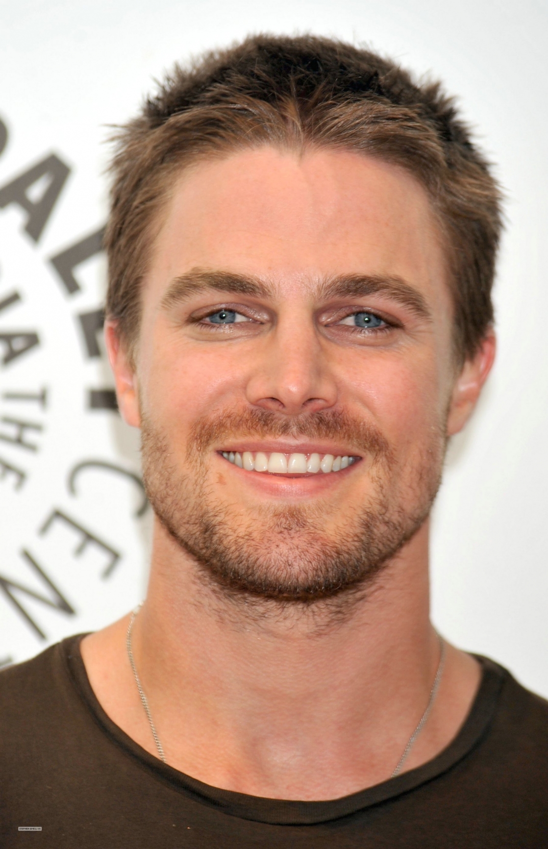 Stephen Amell