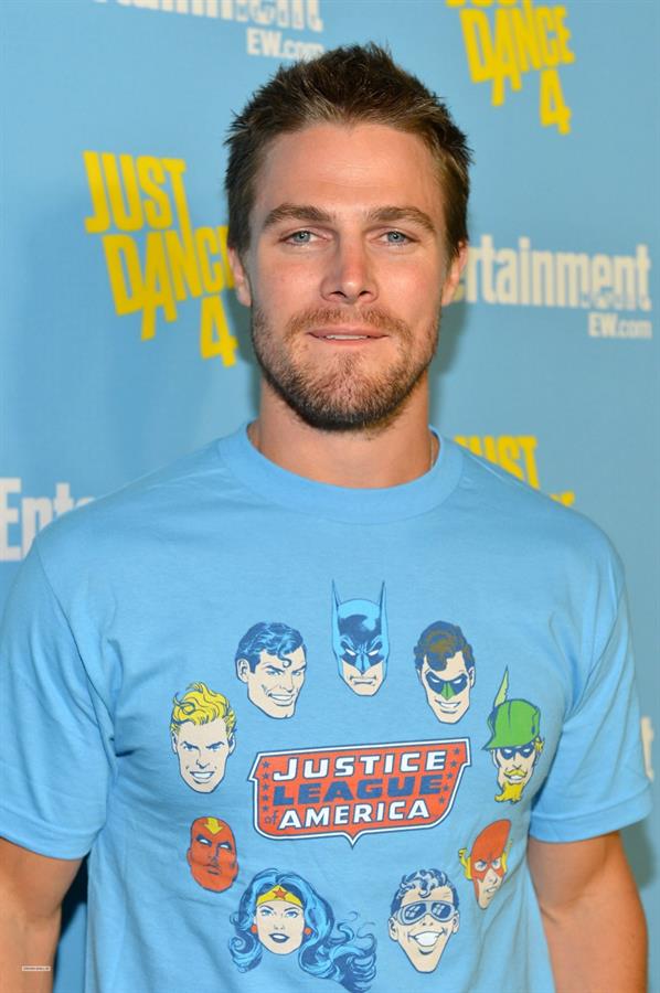 Stephen Amell