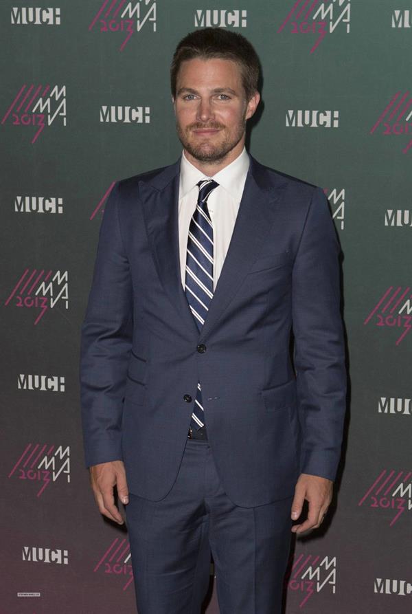 Stephen Amell