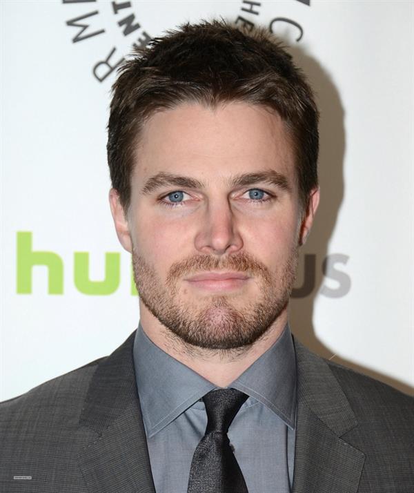 Stephen Amell