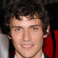Christian Camargo