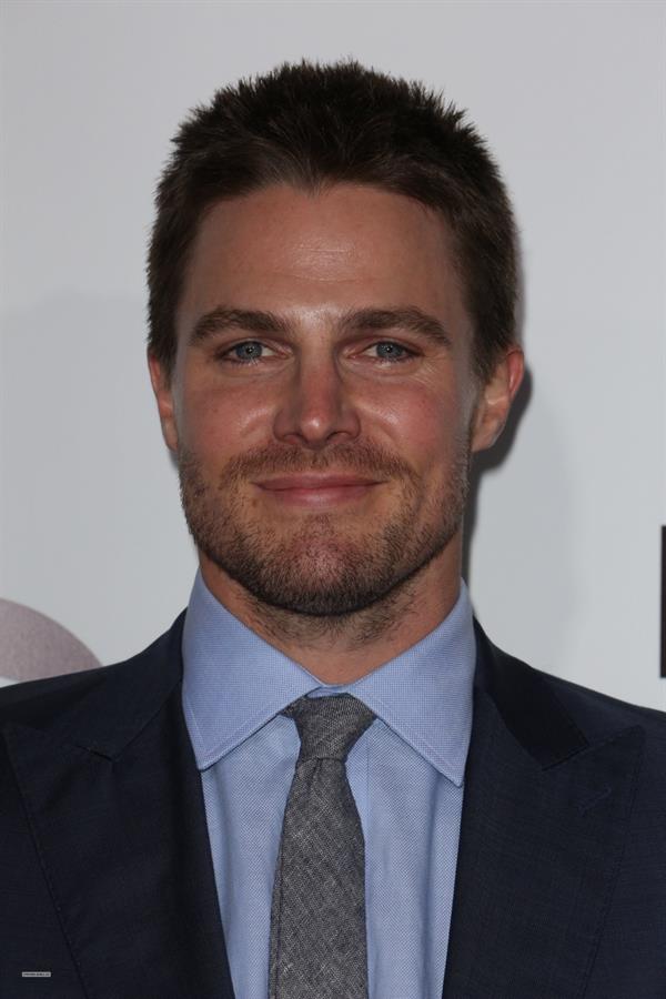 Stephen Amell