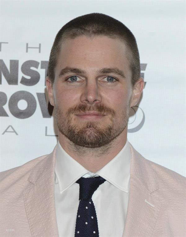 Stephen Amell