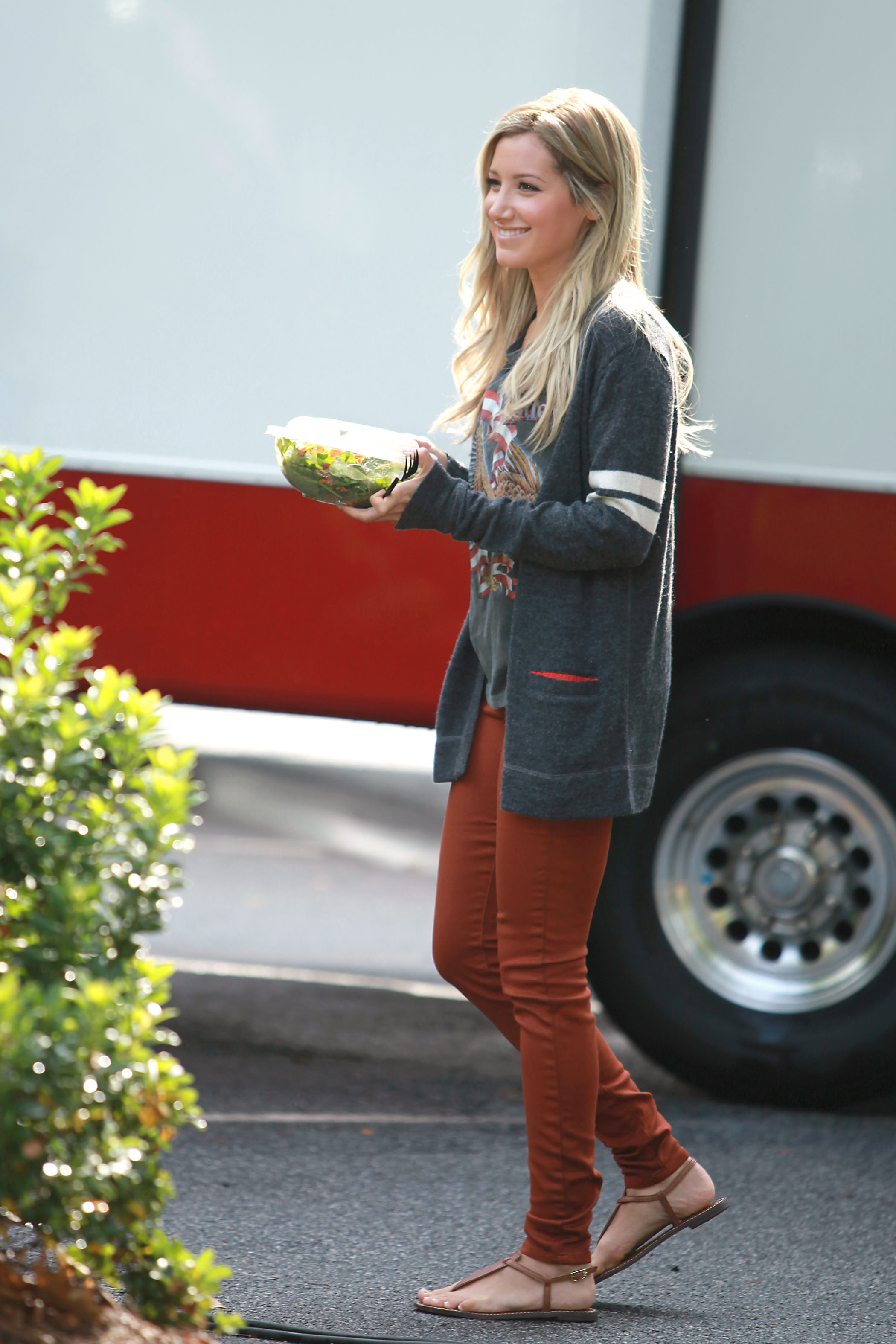 Ashley Tisdale on a lunch break while shooting Scary Movie 5 10/2/12