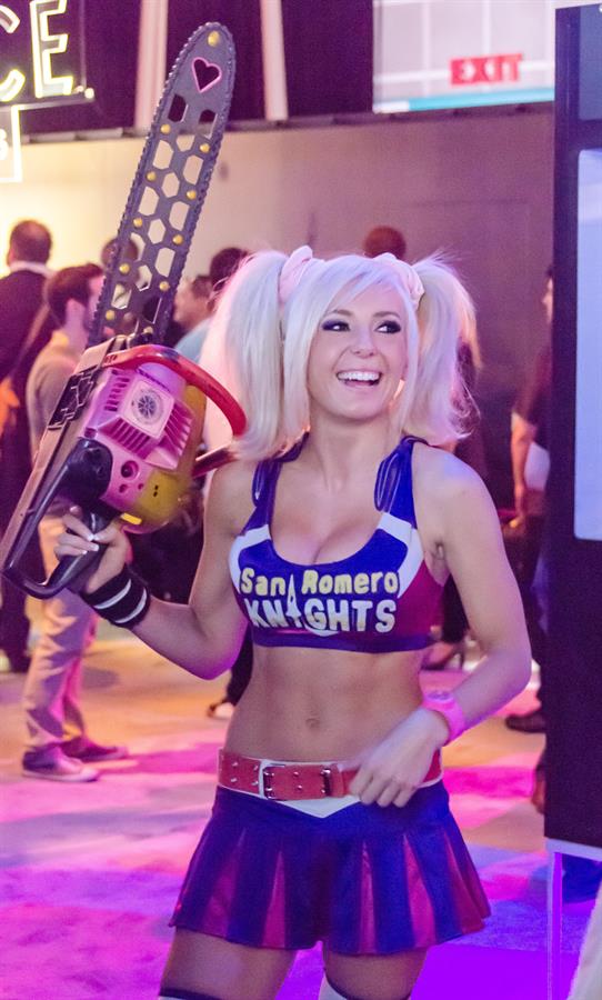 Jessica Nigri as Juliet Starling