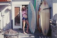 Pregnant Amanda Booth - At home - June 14, 2014  