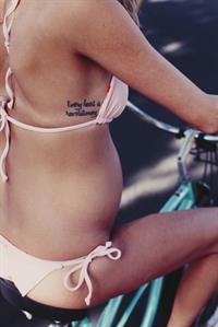 Pregnant Amanda Booth - At home - June 14, 2014  