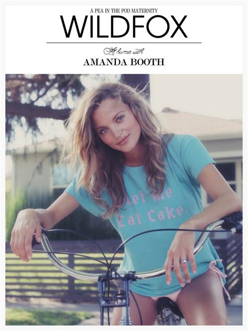 Pregnant Amanda Booth - At home - June 14, 2014  