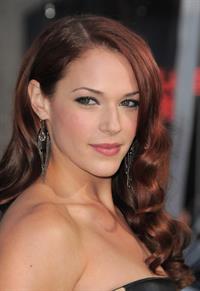 Amanda Righetti attends the LA premiere of Clash of the Titans at Graumans Chinese Theatre on March 31, 2010 