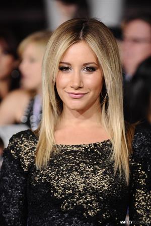 Ashley Tisdale video Breaking Dawn 2 premiere in LA 11/12/12 