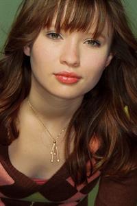 Emily Browning Pictures Emily Browning