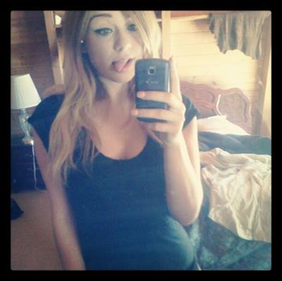 Alaina Fox taking a selfie