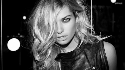 Jessica Hart