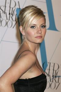 Elisha Cuthbert
