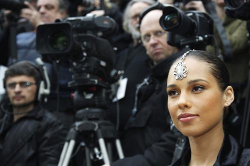 Alicia Keys Pictures Alicia Keys attends Chanel Ready to Wear Fall Winter 2012 and Fashion House presentation on March 6, 2012