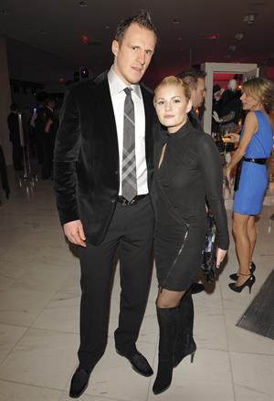 Elisha Cuthbert - Holt Renfrew celebrates new Calgary store -- Nov. 19, 2009