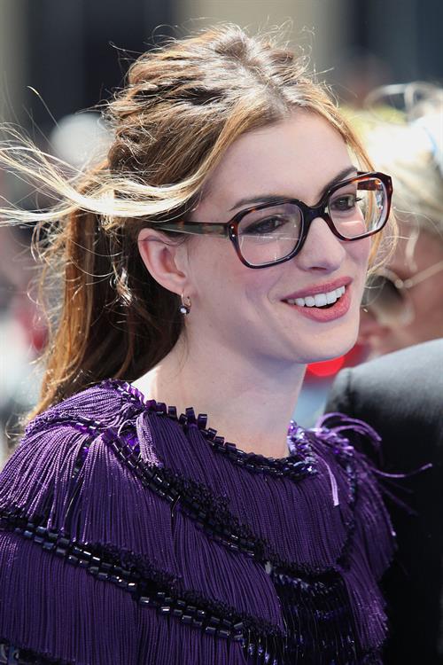 Anne Hathaway attending the Rio Los Angeles premiere on April 10, 2011