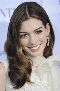 Anne Hathaway Love & Other Drugs screening at the DGA Theater in New York City on November 16, 2010
