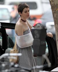 Anne Hathaway out for lunch in Brooklyn New York City on May 30, 2012