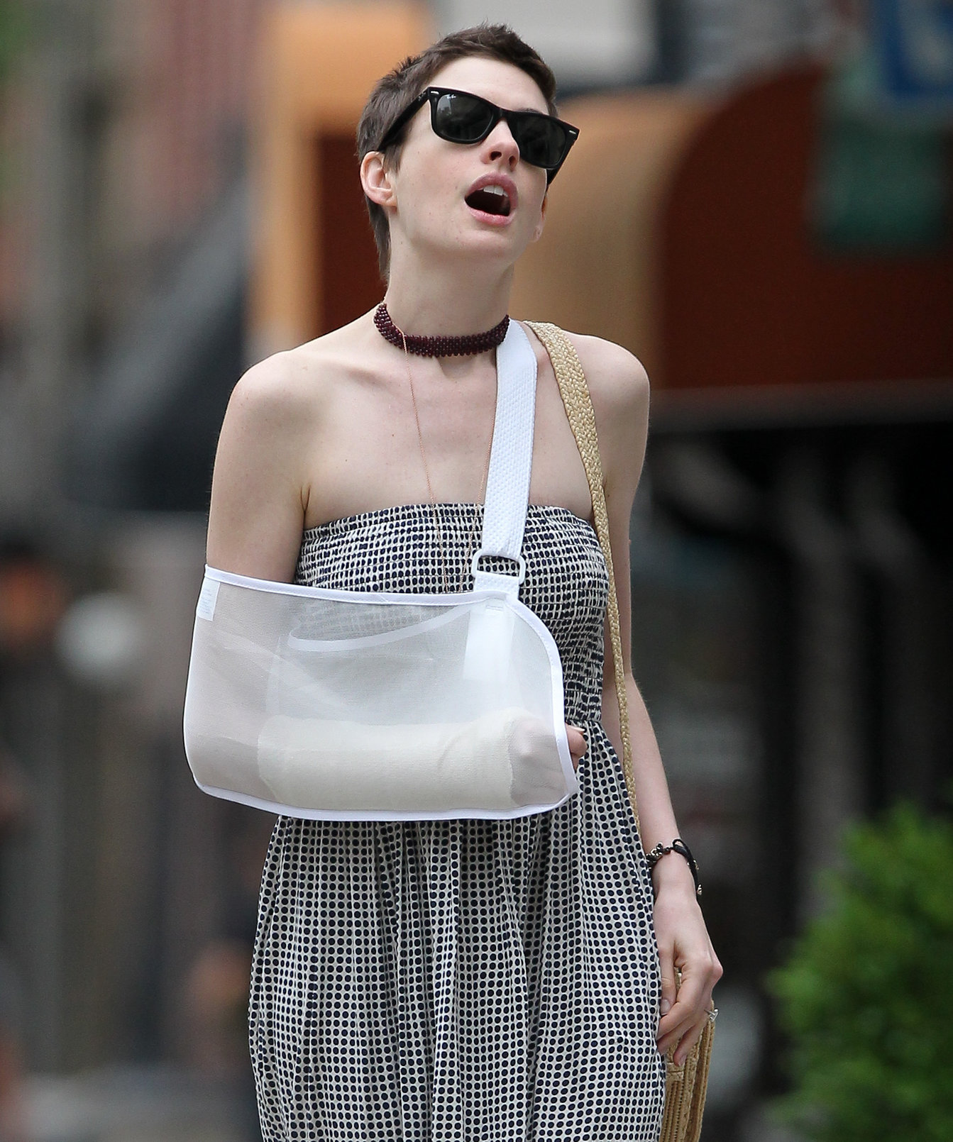 Anne Hathaway out for lunch in Brooklyn New York City on May 30, 2012