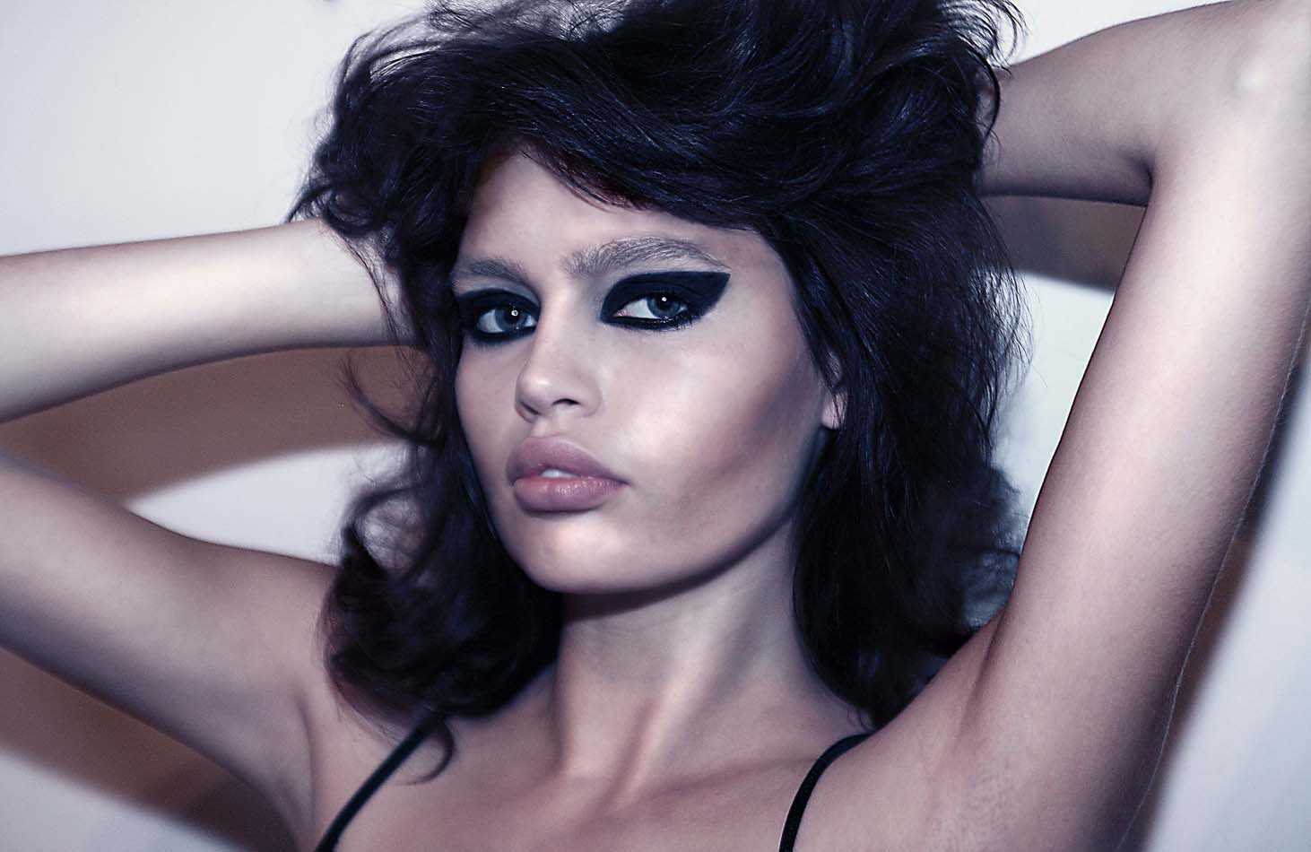 Nastassia Lindes in lingerie