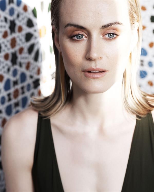 Taylor Schilling