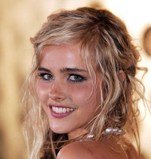 Isabel Lucas