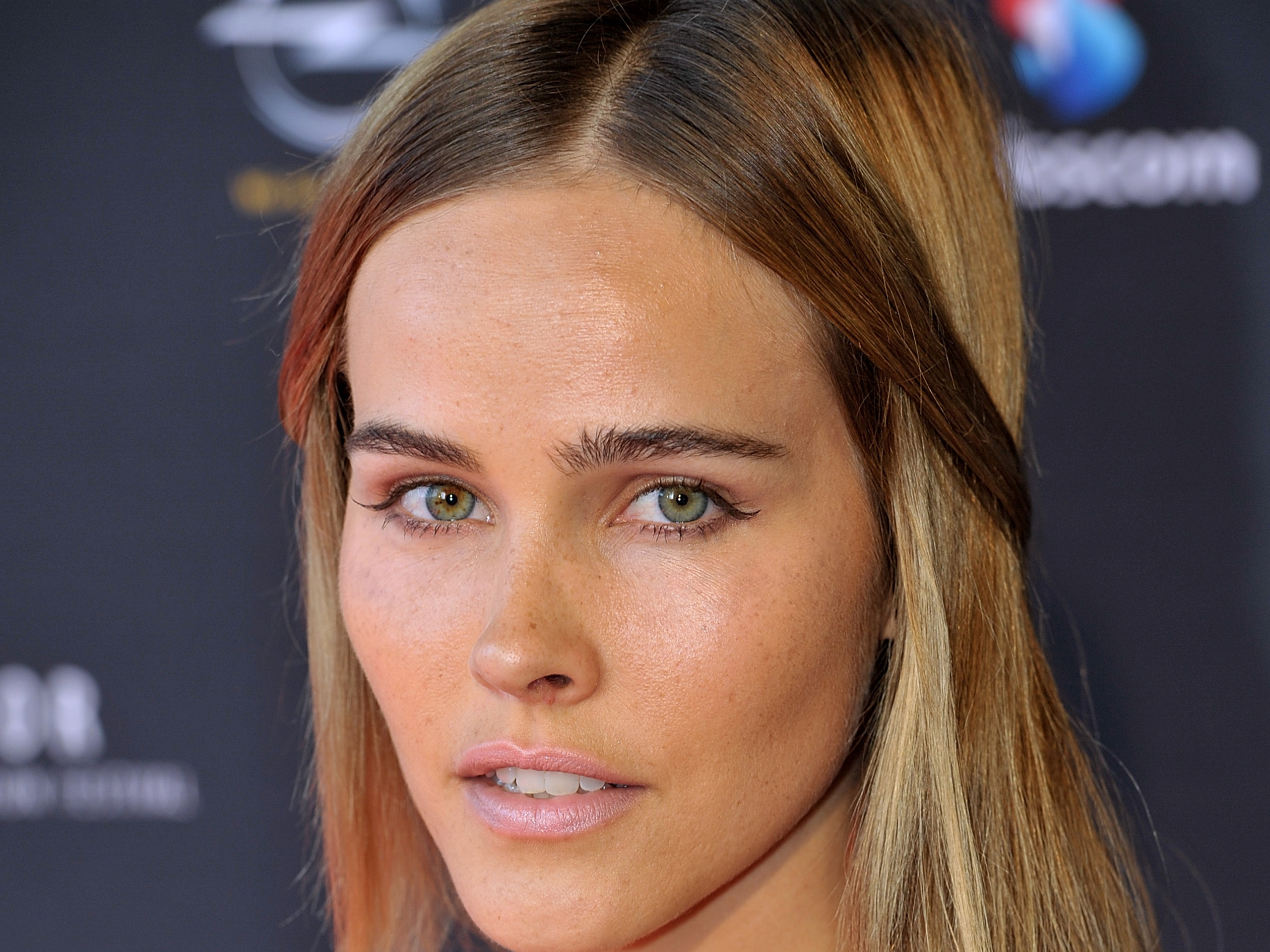 Isabel Lucas Pictures. 