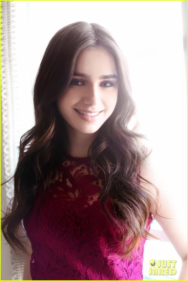 Lily Collins