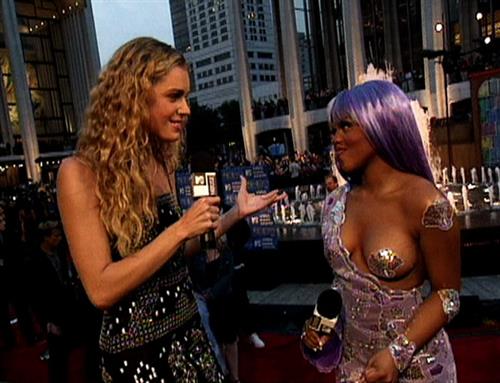 Lil' Kim at the 1999 MTV VMA Awards