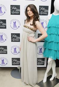 Ashley Greene donatemydress.org prom dress drive 