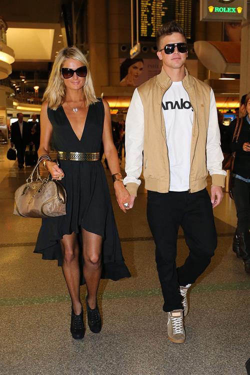 Paris Hilton Pictures Paris Hilton arrives at LAX on January 25, 2013