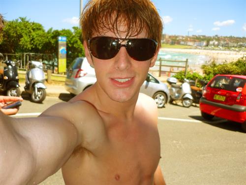 Sean Paul Lockhart taking a selfie