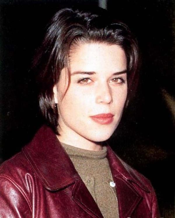 Neve Campbell