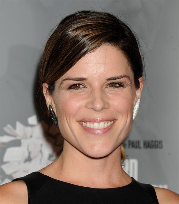 Neve Campbell