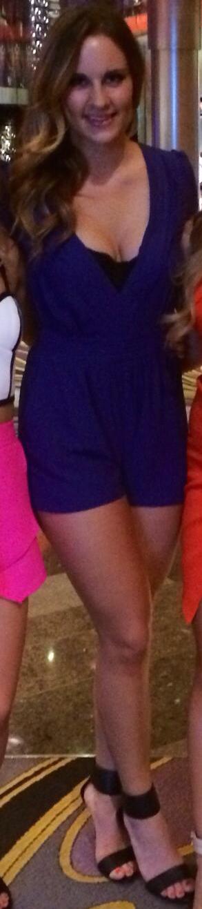 Samantha MacNabb taking a selfie