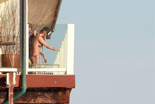 LeAnn Rimes in a bikini