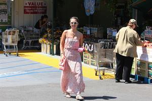 Jessica Alba out shopping in Hollywood on July 21, 2012