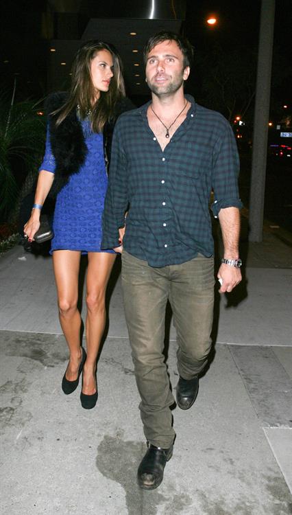 Alessandra Ambrosio out about in Los Angeles 24.09.11 