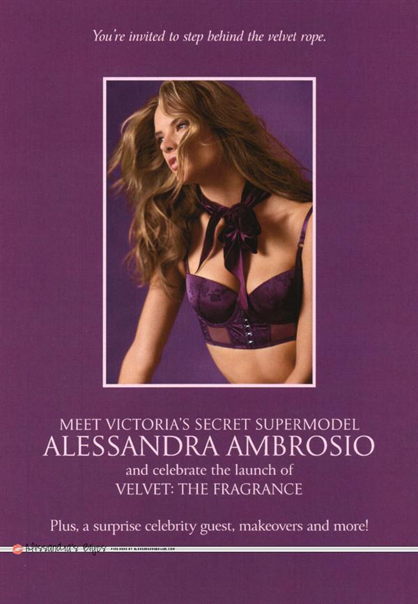 Alessandra Ambrosio in lingerie