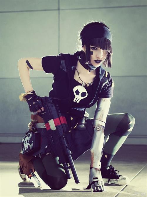Lyz Brickley - Gaige the Mechromancer Cosplay
