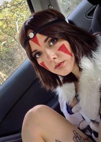 Darshelle Stevens taking a selfie