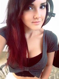 Darshelle Stevens taking a selfie