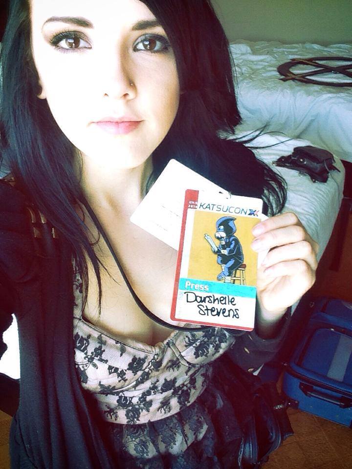 Darshelle Stevens taking a selfie