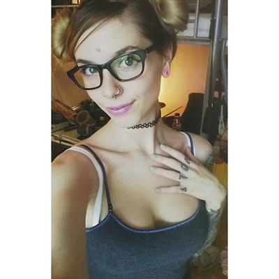 Maryann Fox taking a selfie