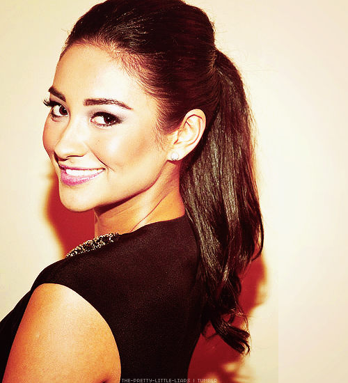 Shay Mitchell